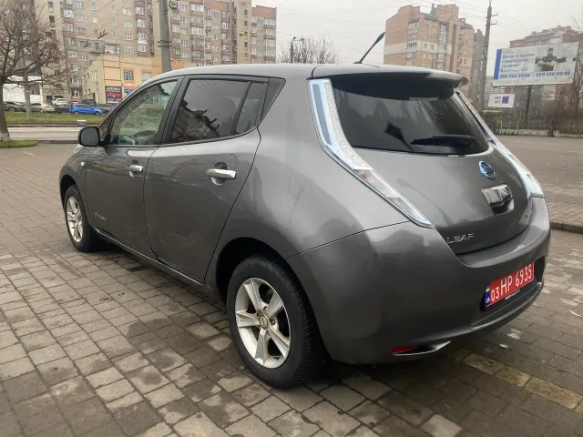 Nissan Leaf - фото 3