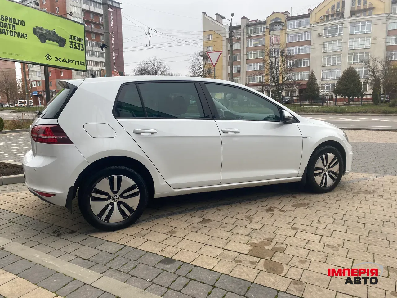 Volkswagen Golf - фото 4