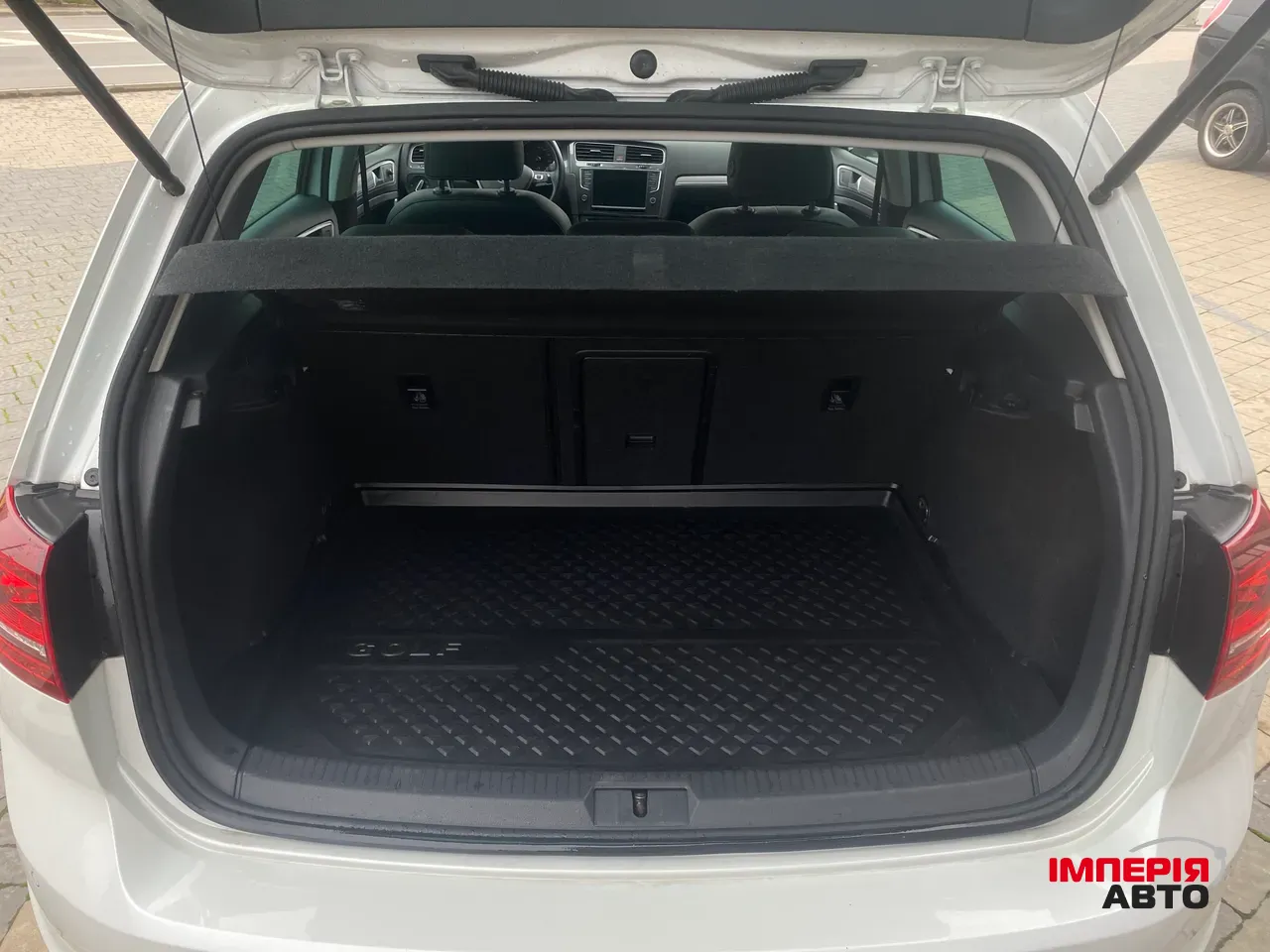 Volkswagen Golf - фото 9