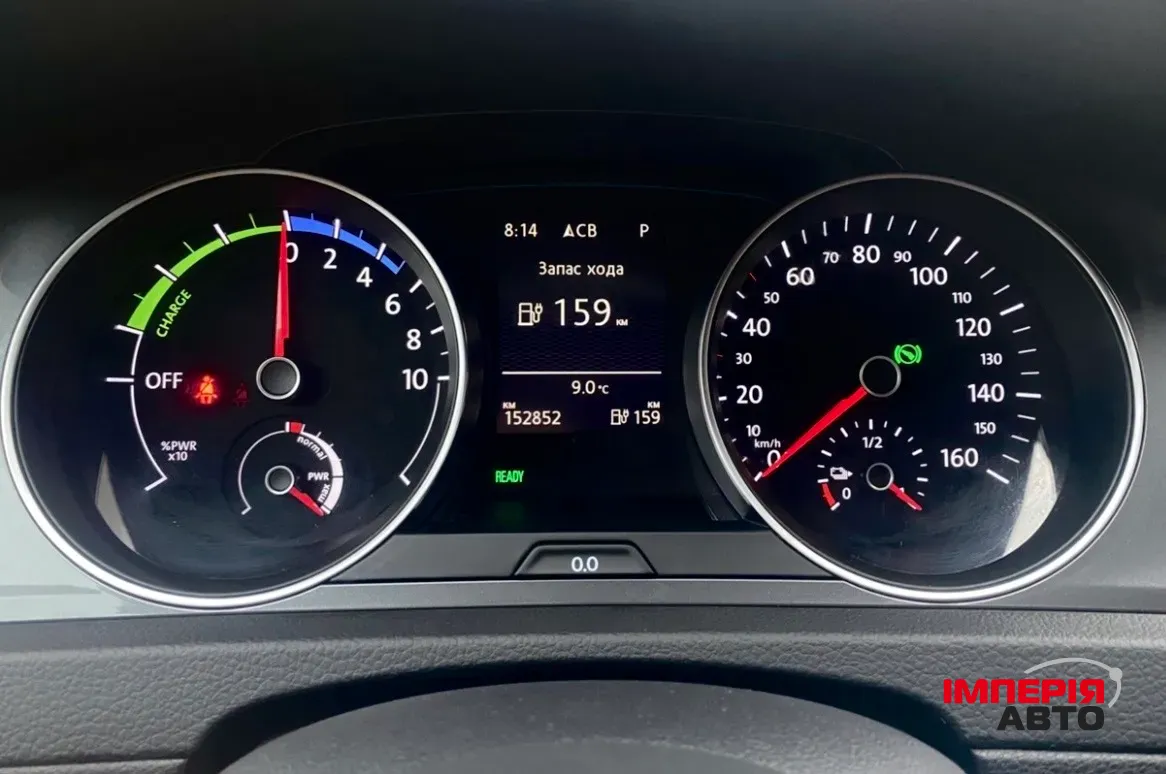 Volkswagen Golf - фото 10