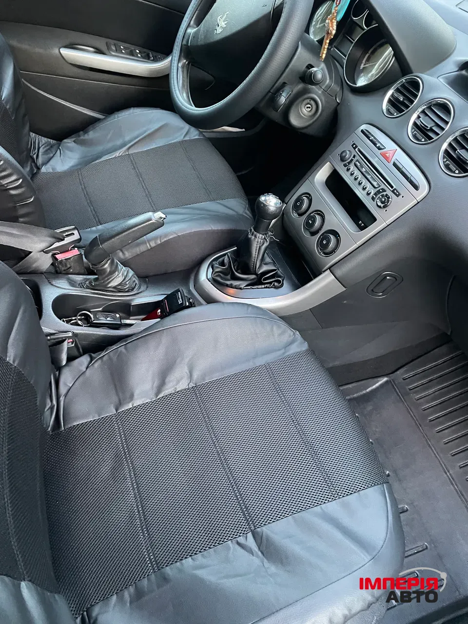 Peugeot 308 - фото 7