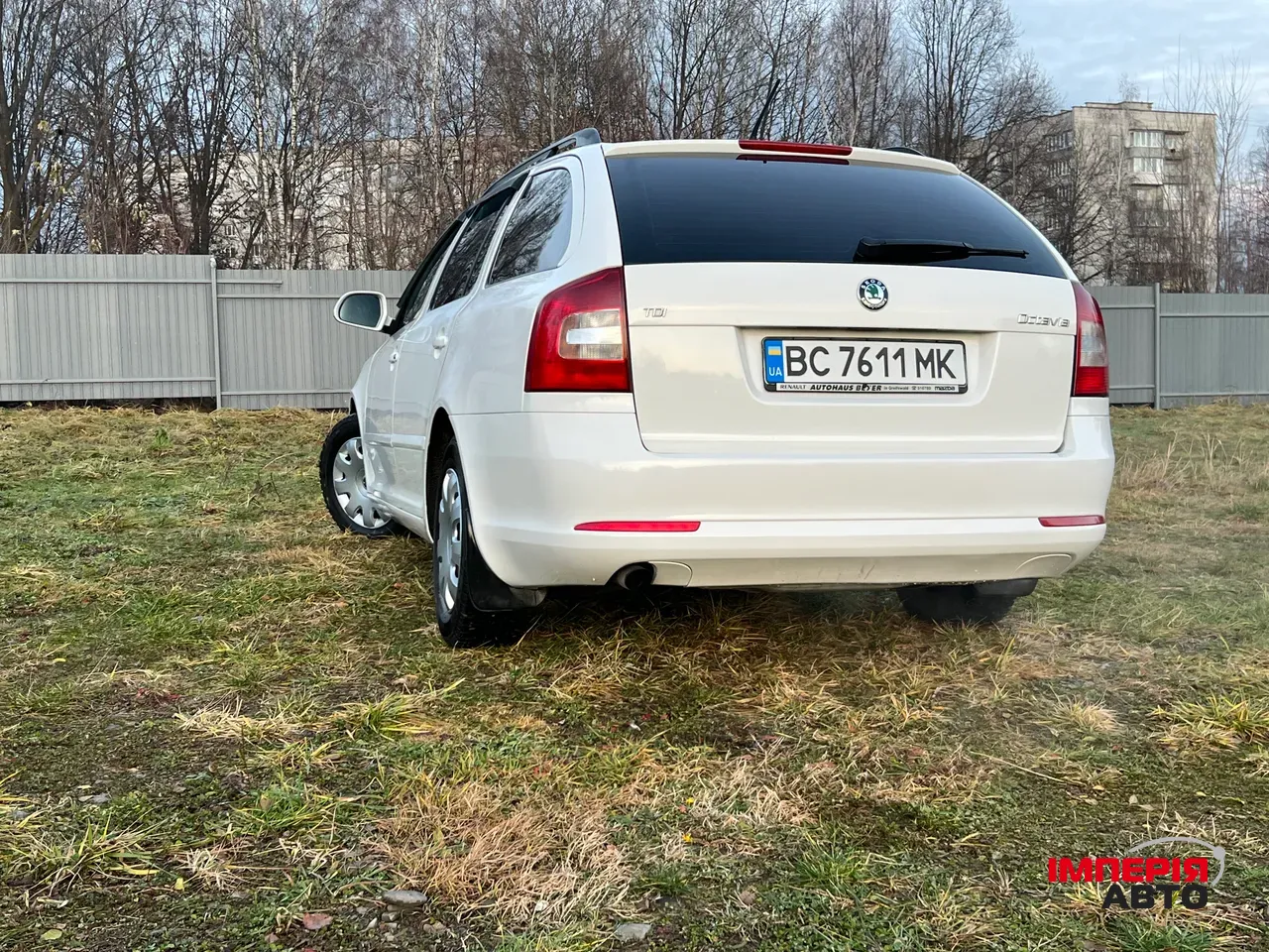 Skoda Octavia - фото 8