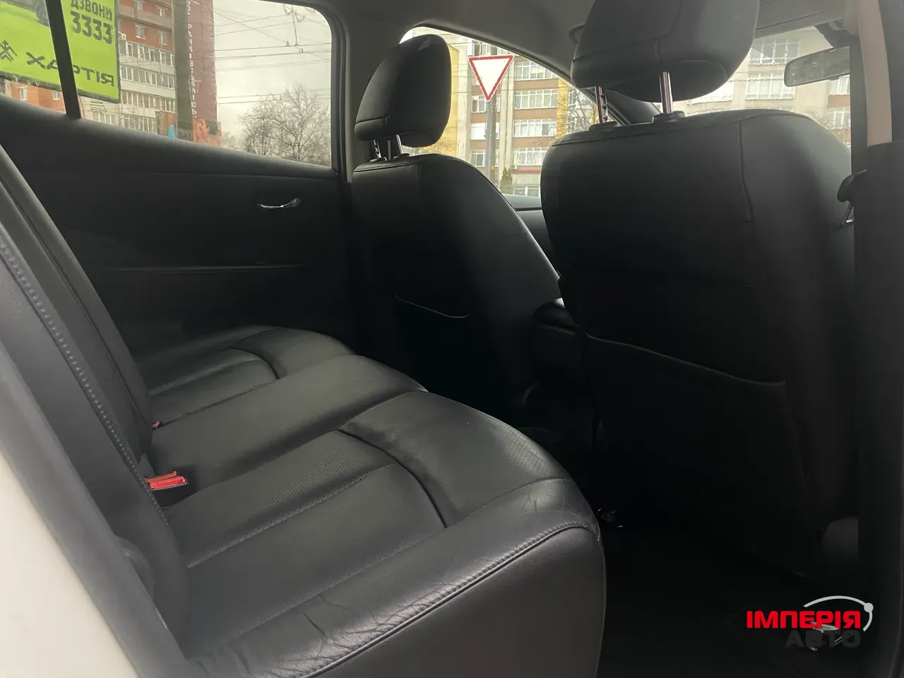 Nissan Leaf - фото 10