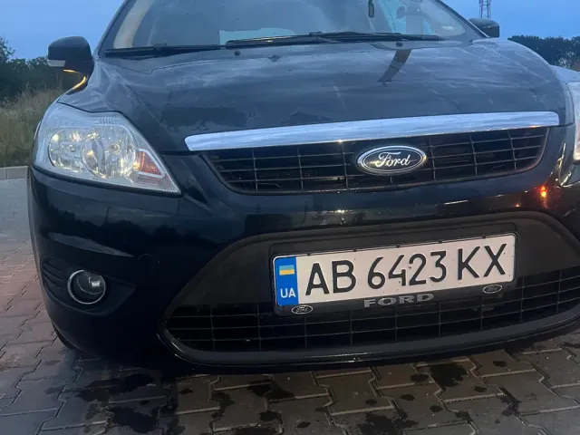 Ford Focus - фото 1