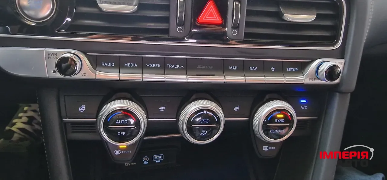 Genesis G70 - фото 17