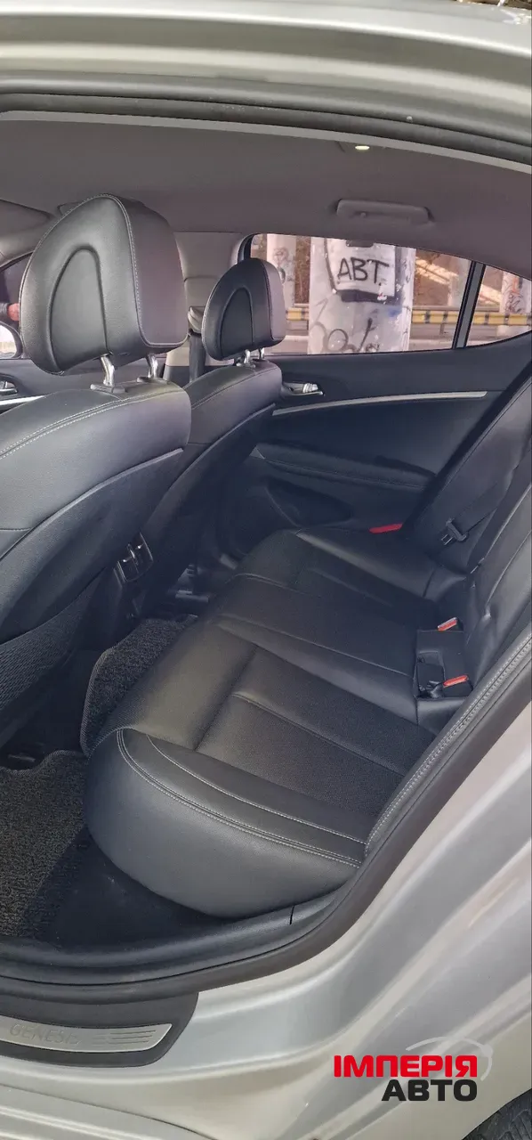 Genesis G70 - фото 9