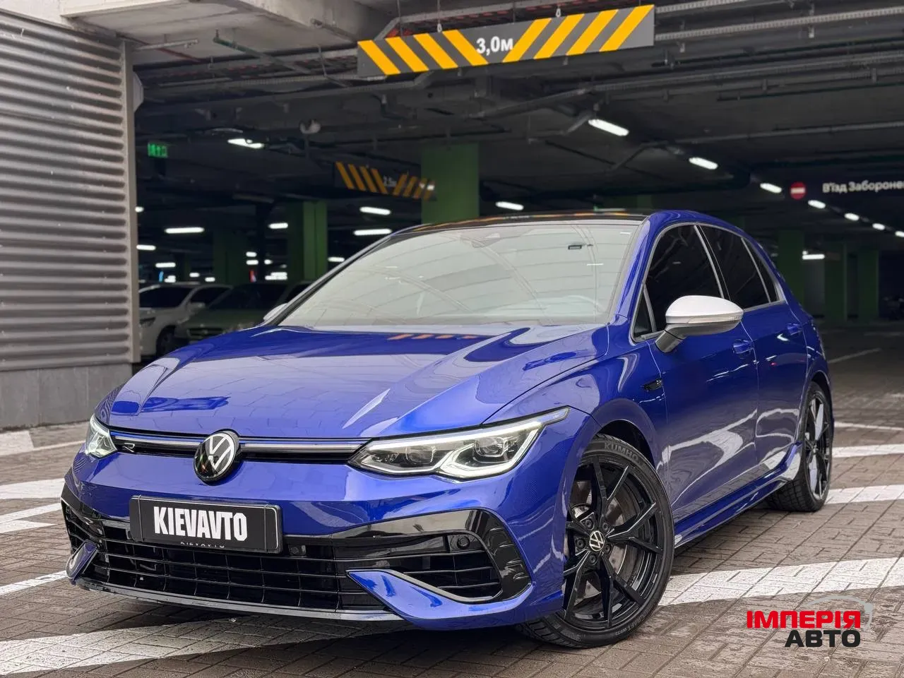 Volkswagen Golf R - фото 1