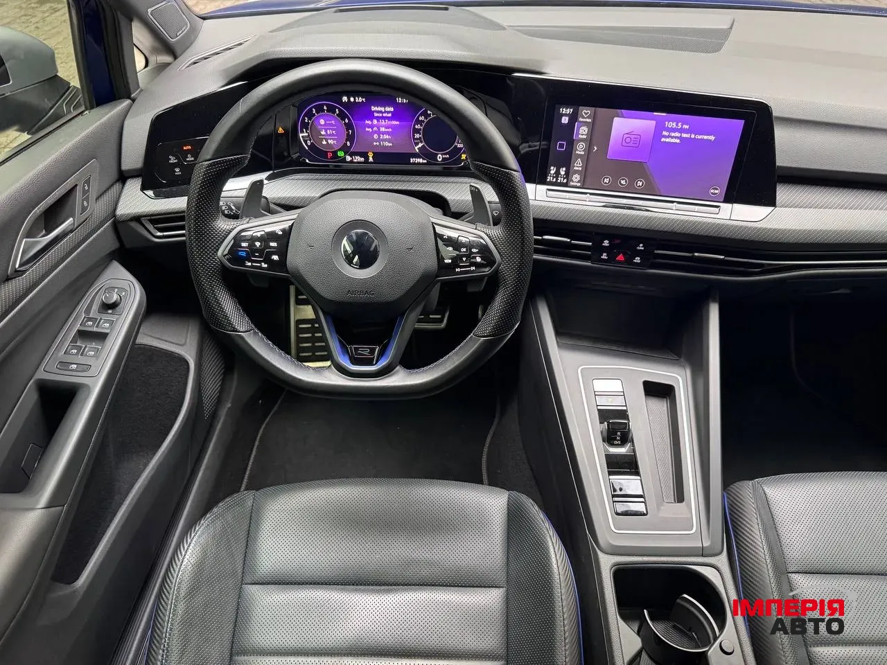 Volkswagen Golf R - фото 6