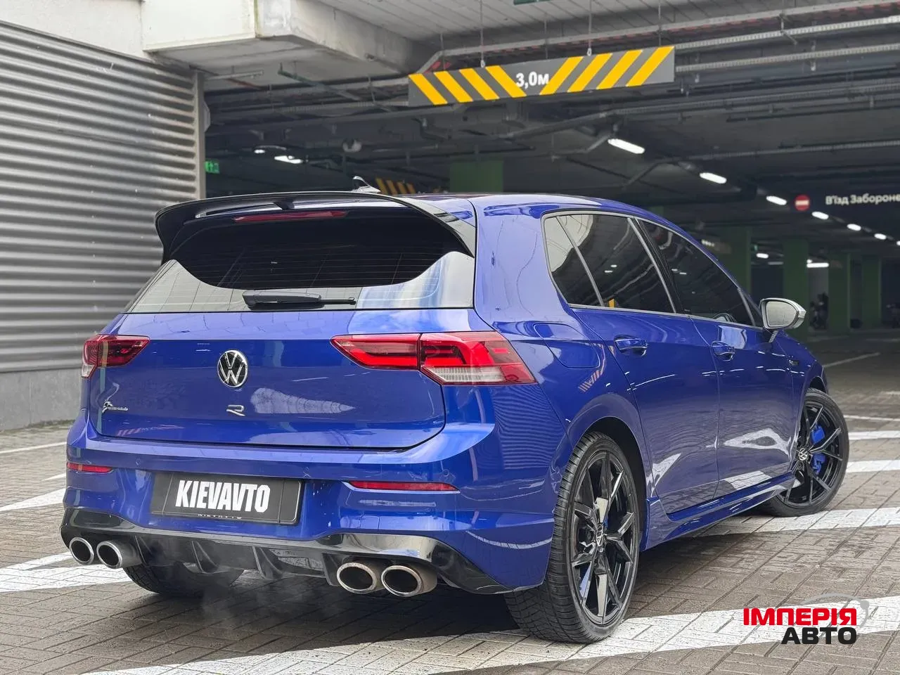 Volkswagen Golf R - фото 4