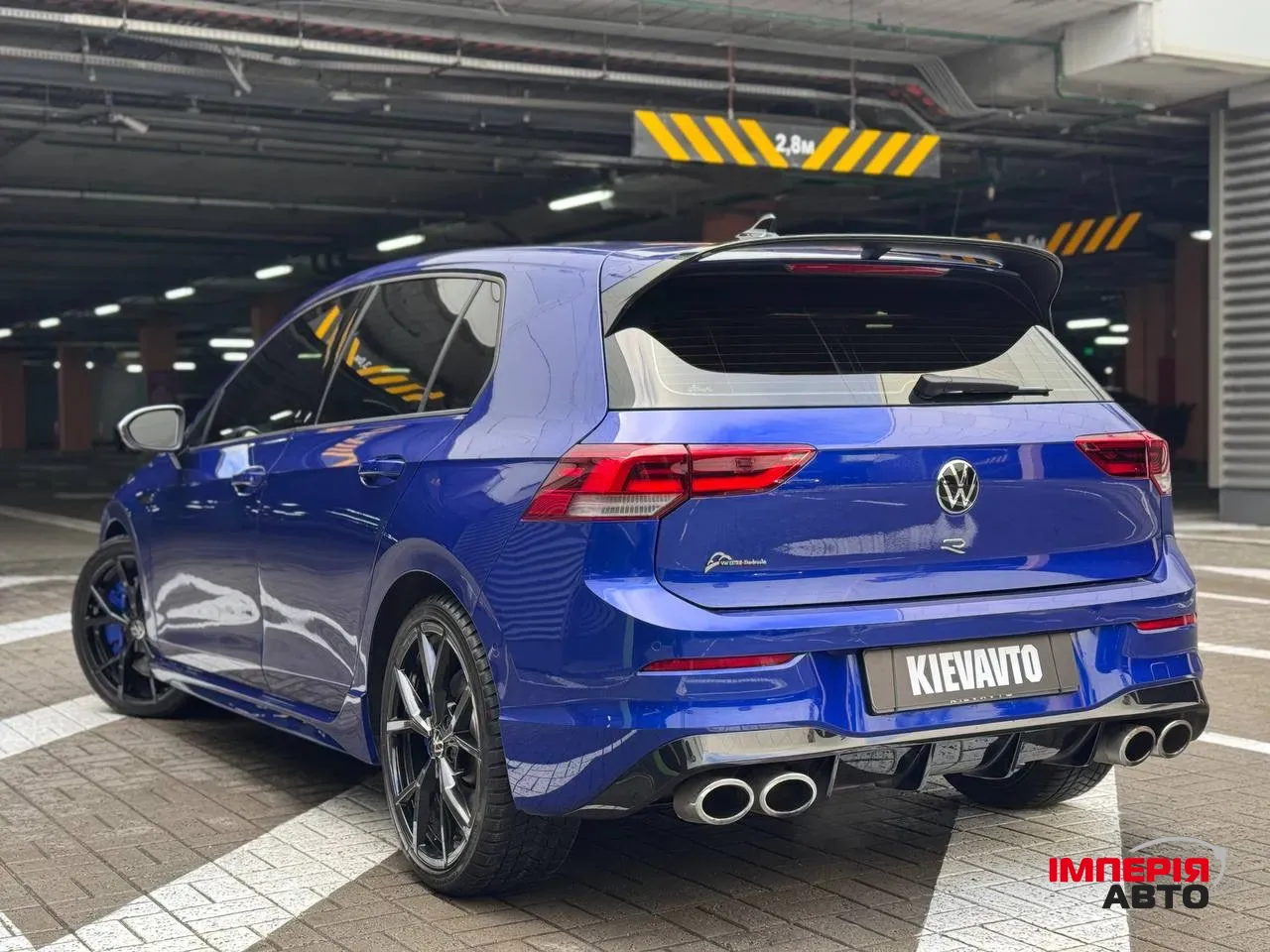 Volkswagen Golf R - фото 3
