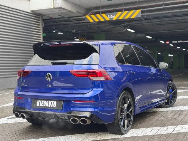Volkswagen Golf R - фото 4