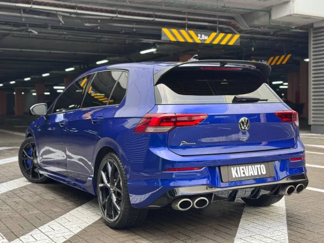 Volkswagen Golf R - фото 3
