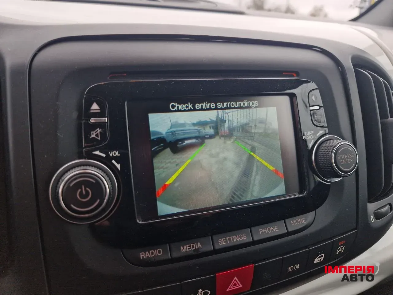 Fiat 500L - фото 21