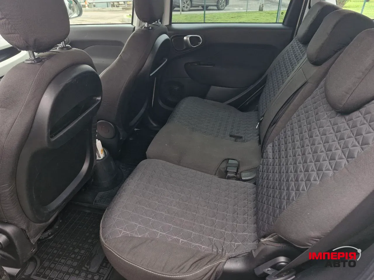 Fiat 500L - фото 25