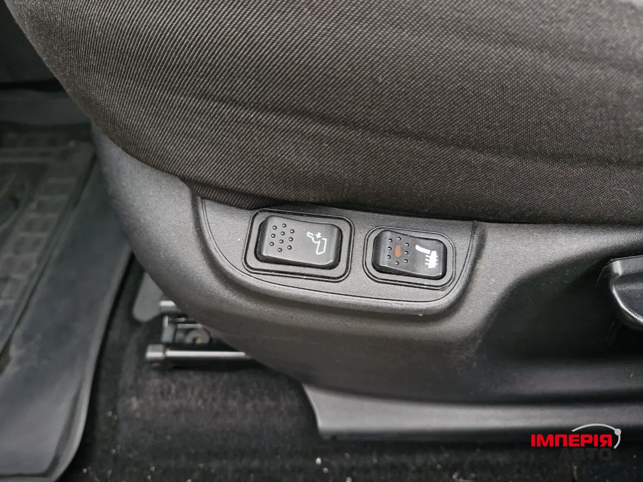 Fiat 500L - фото 13