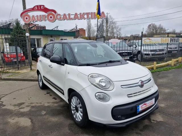 Fiat 500L - фото 5