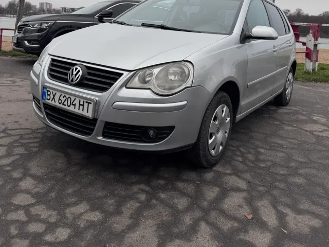 Volkswagen Polo - фото 1
