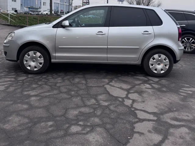 Volkswagen Polo - фото 2