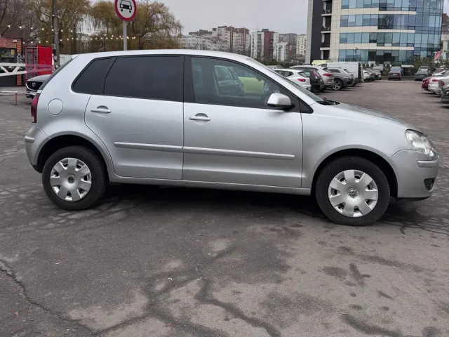 Volkswagen Polo - фото 3