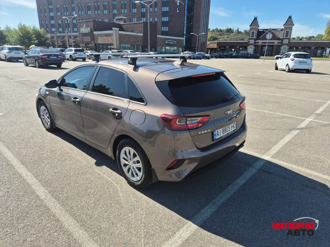 Kia Ceed - фото 11