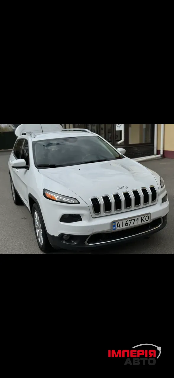 Jeep Cherokee - фото 1