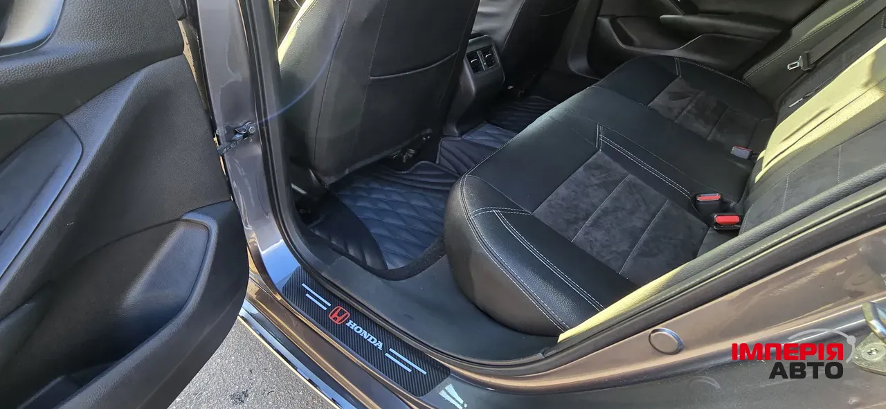 Honda Accord - фото 8