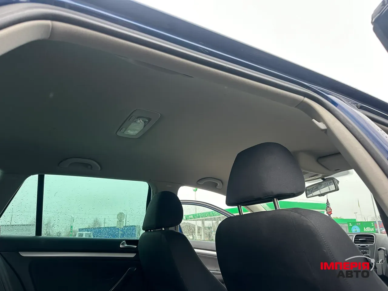 Volkswagen Golf - фото 12