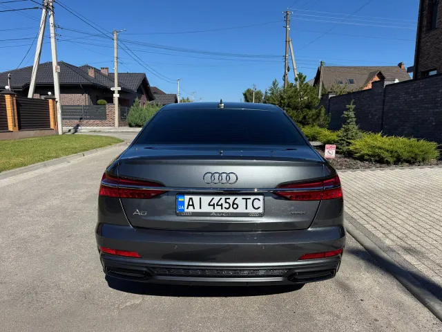 Audi A6 - фото 5
