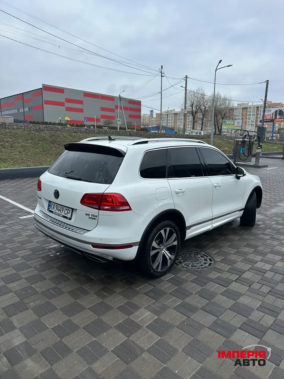 Volkswagen Touareg - фото 4