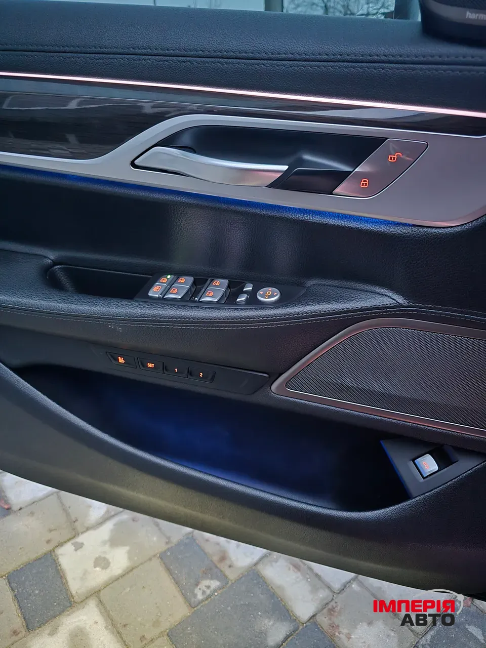 BMW 7 серії - фото 15