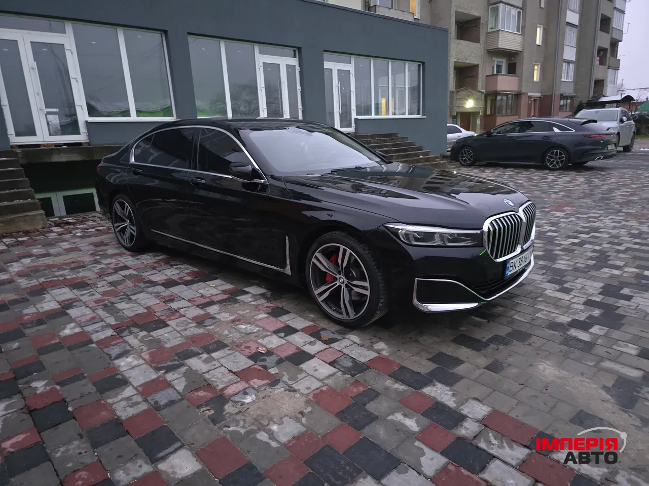 BMW 7 серії - фото 2