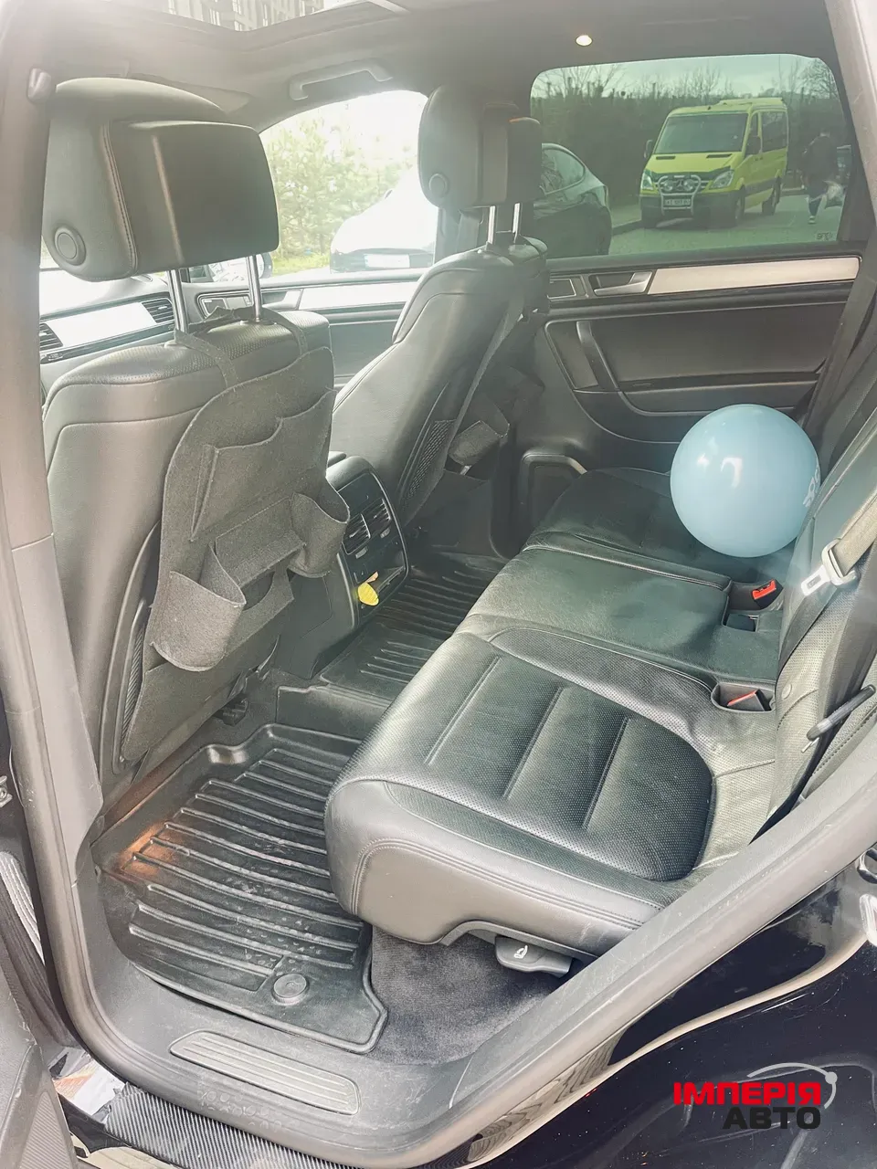 Volkswagen Touareg - фото 13