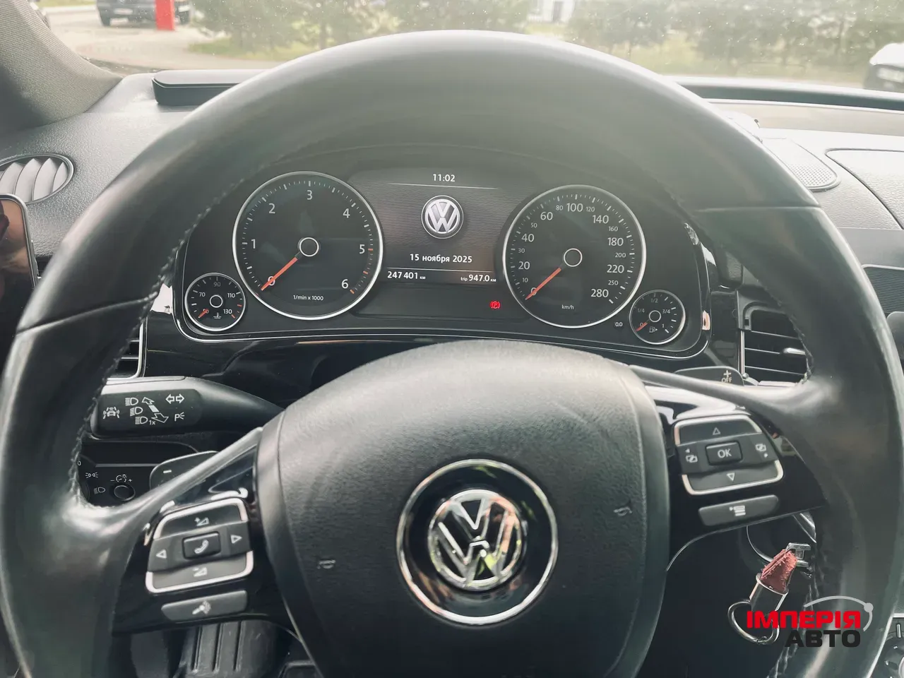 Volkswagen Touareg - фото 11