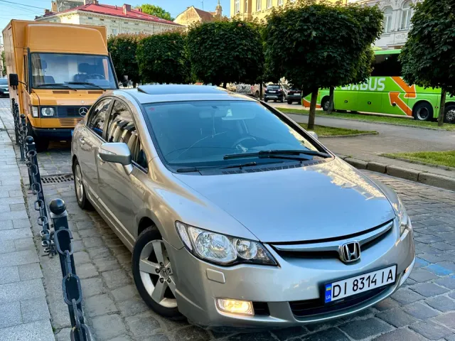 Honda Civic - фото 3