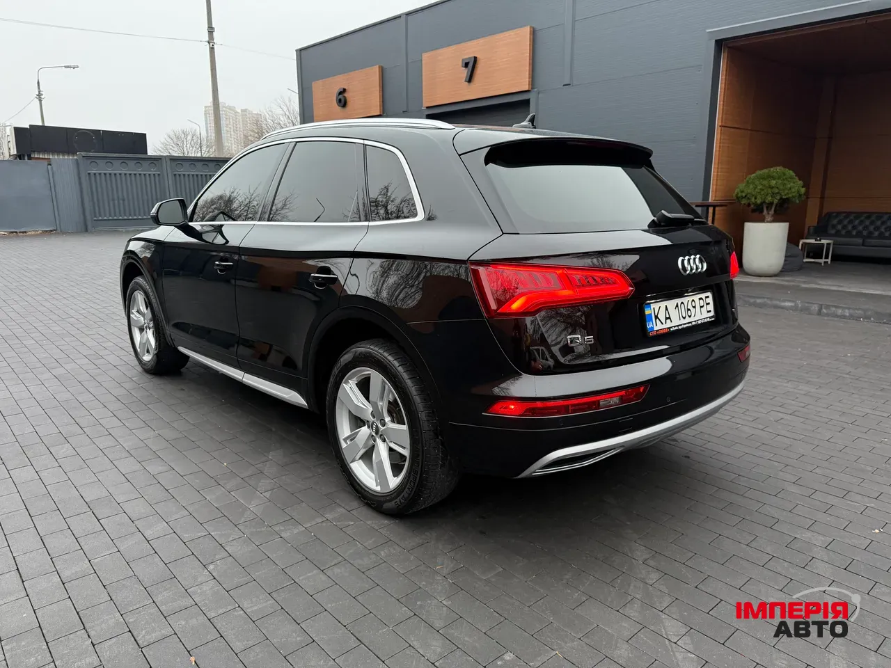 Audi Q5 - фото 6