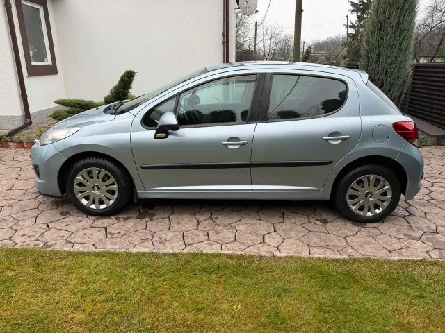 Peugeot 207 - фото 5