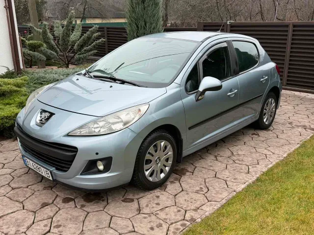 Peugeot 207 - фото 1