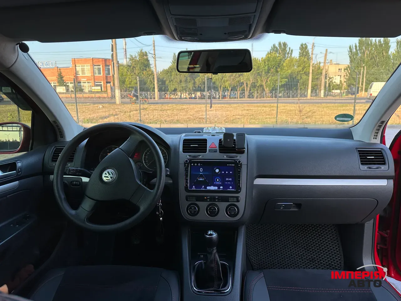 Volkswagen Golf - фото 13