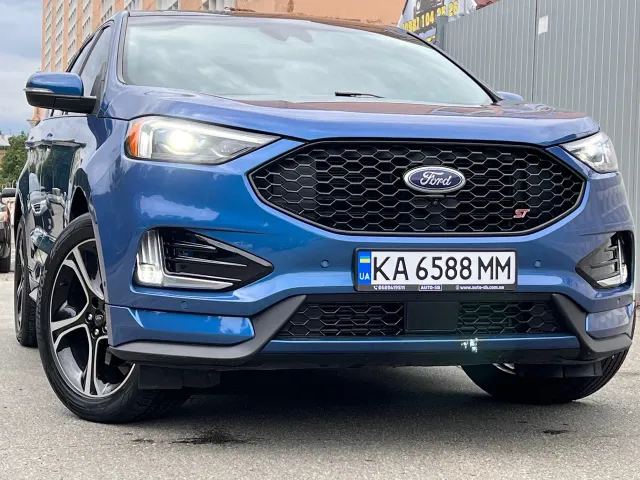 Ford Edge - фото 1