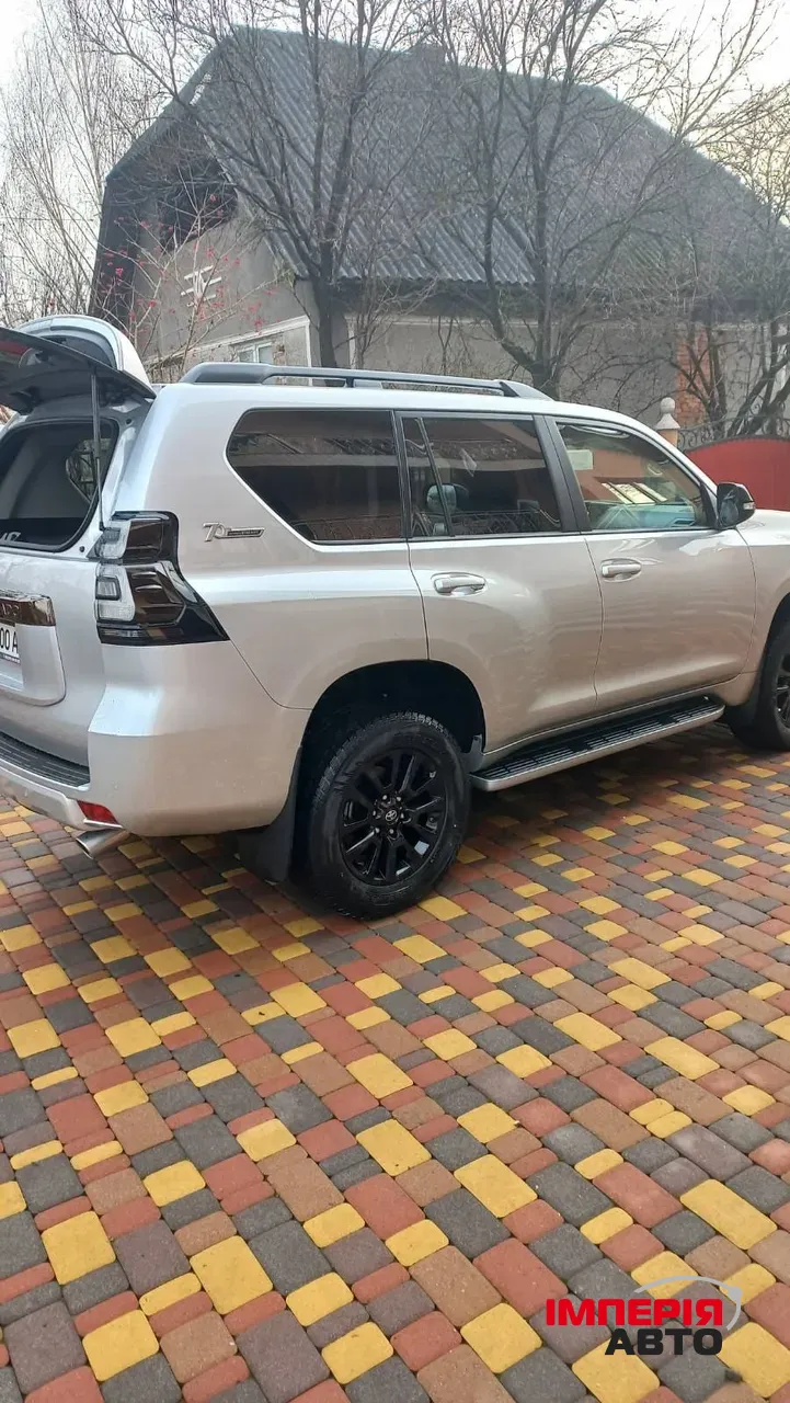 Toyota Land Cruiser Prado - фото 5