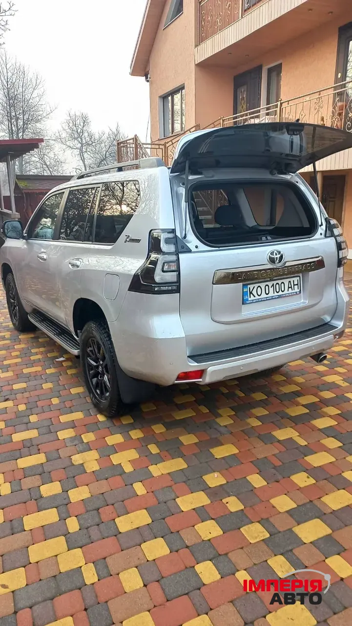 Toyota Land Cruiser Prado - фото 4