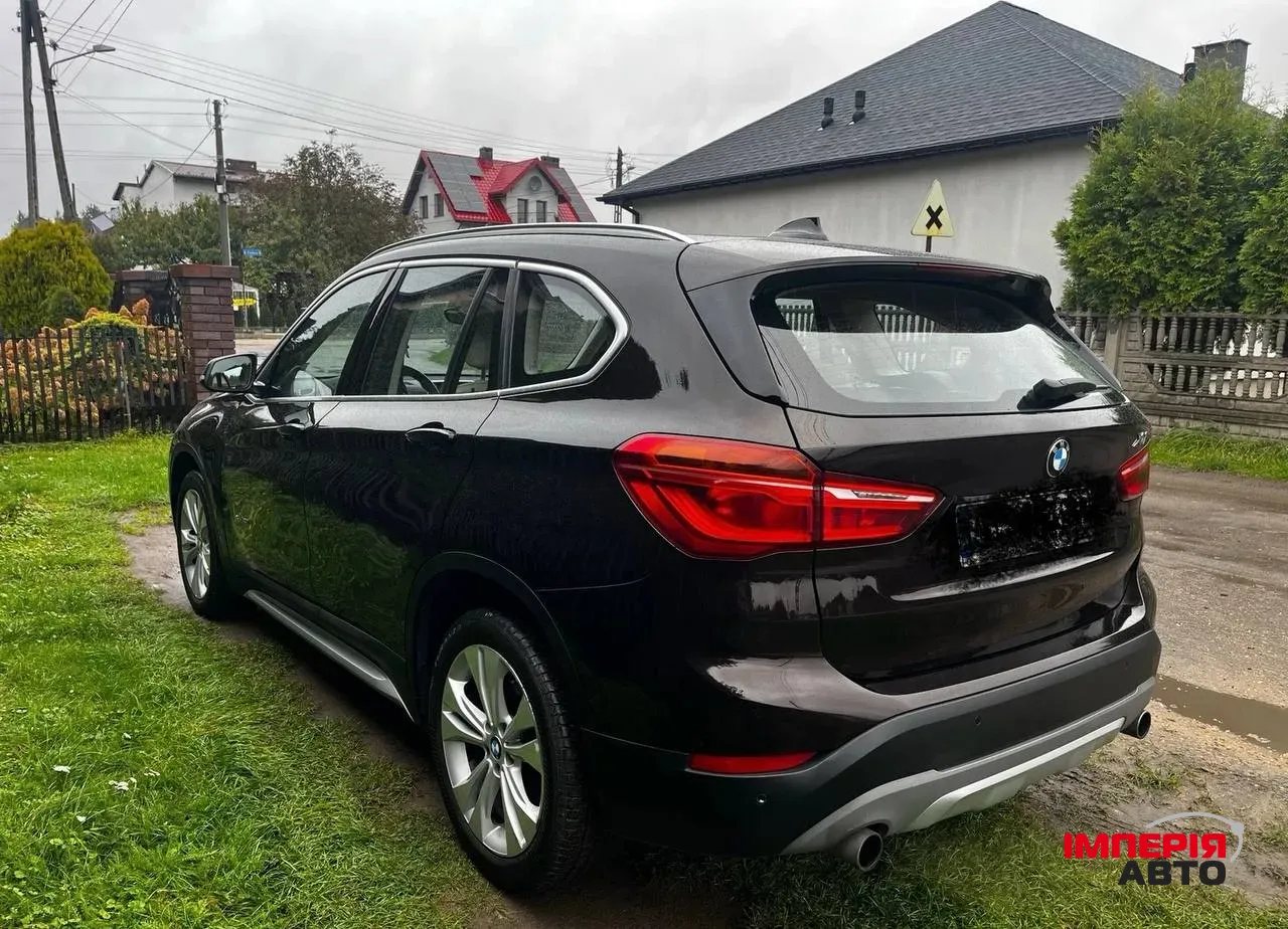 BMW X1 - фото 5