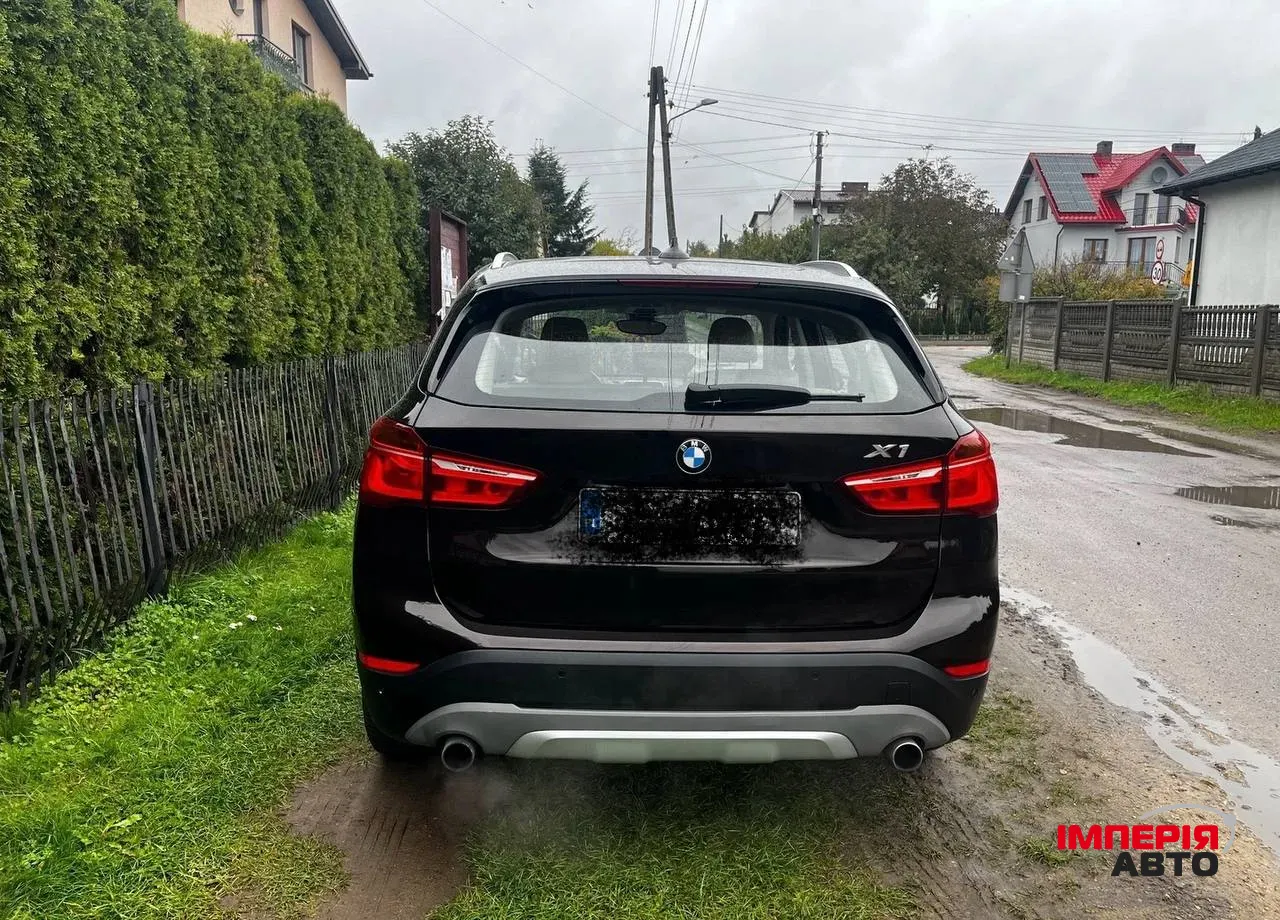 BMW X1 - фото 6