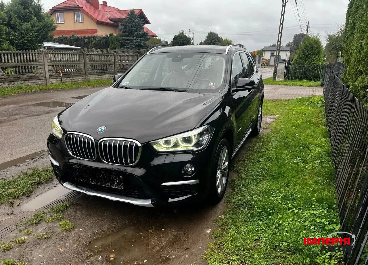 BMW X1 - фото 2