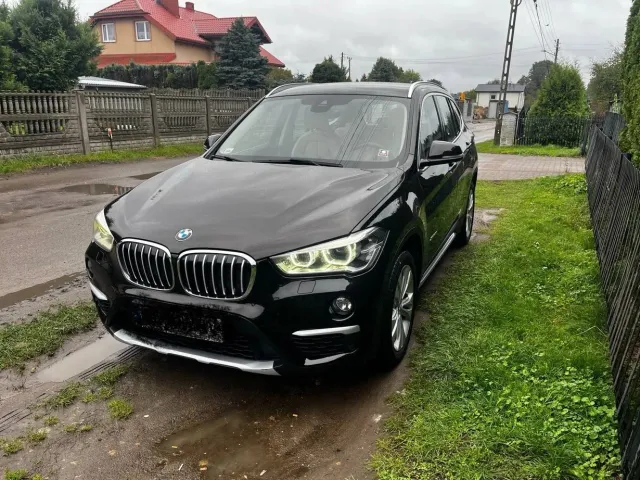 BMW X1 - фото 2
