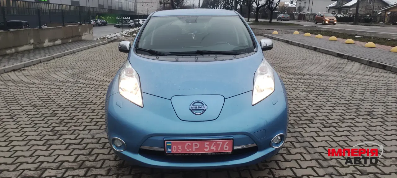 Nissan Leaf - фото 11