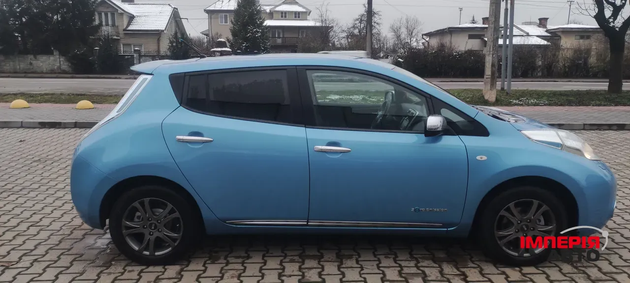 Nissan Leaf - фото 13