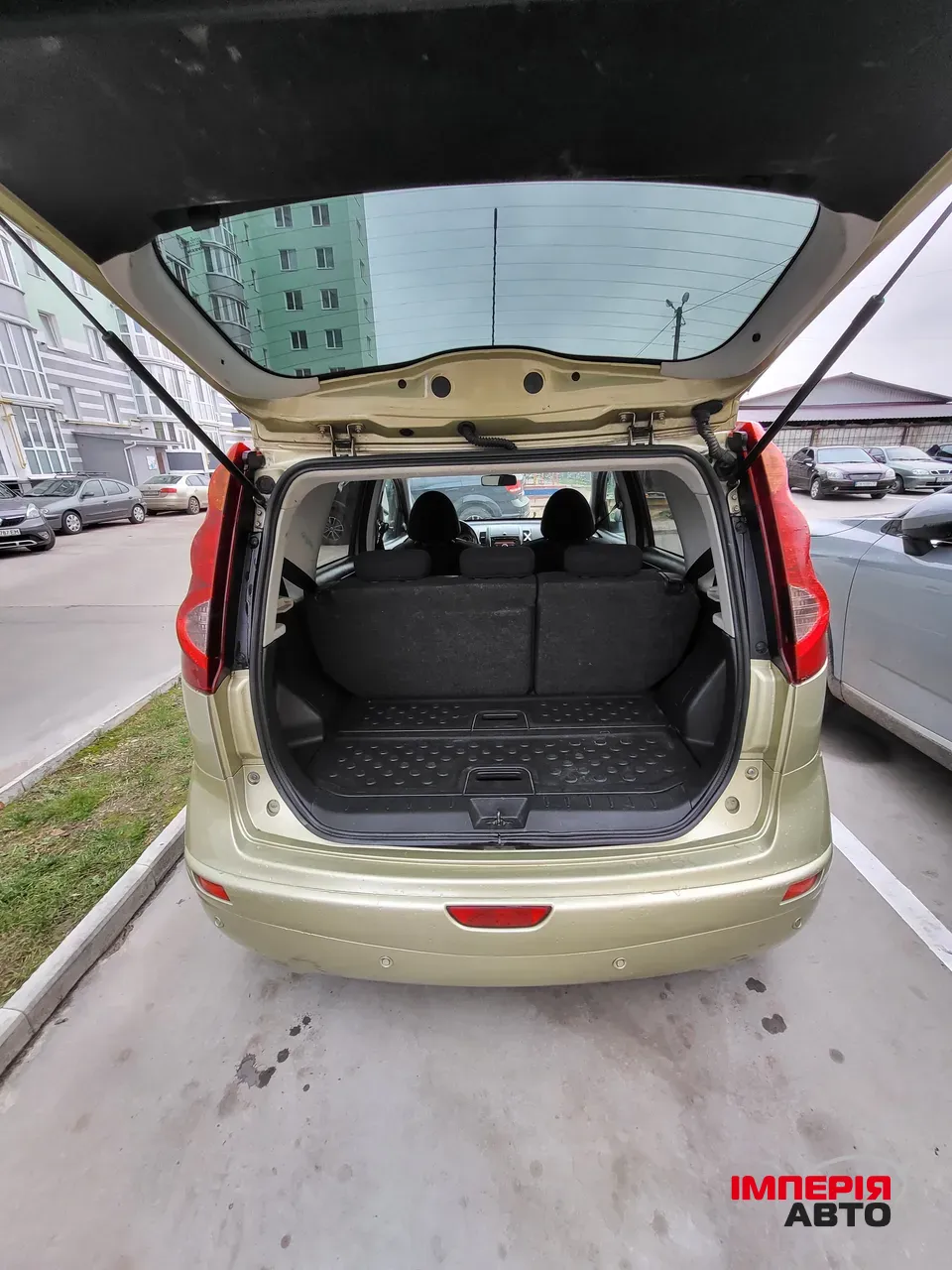Nissan Note - фото 10