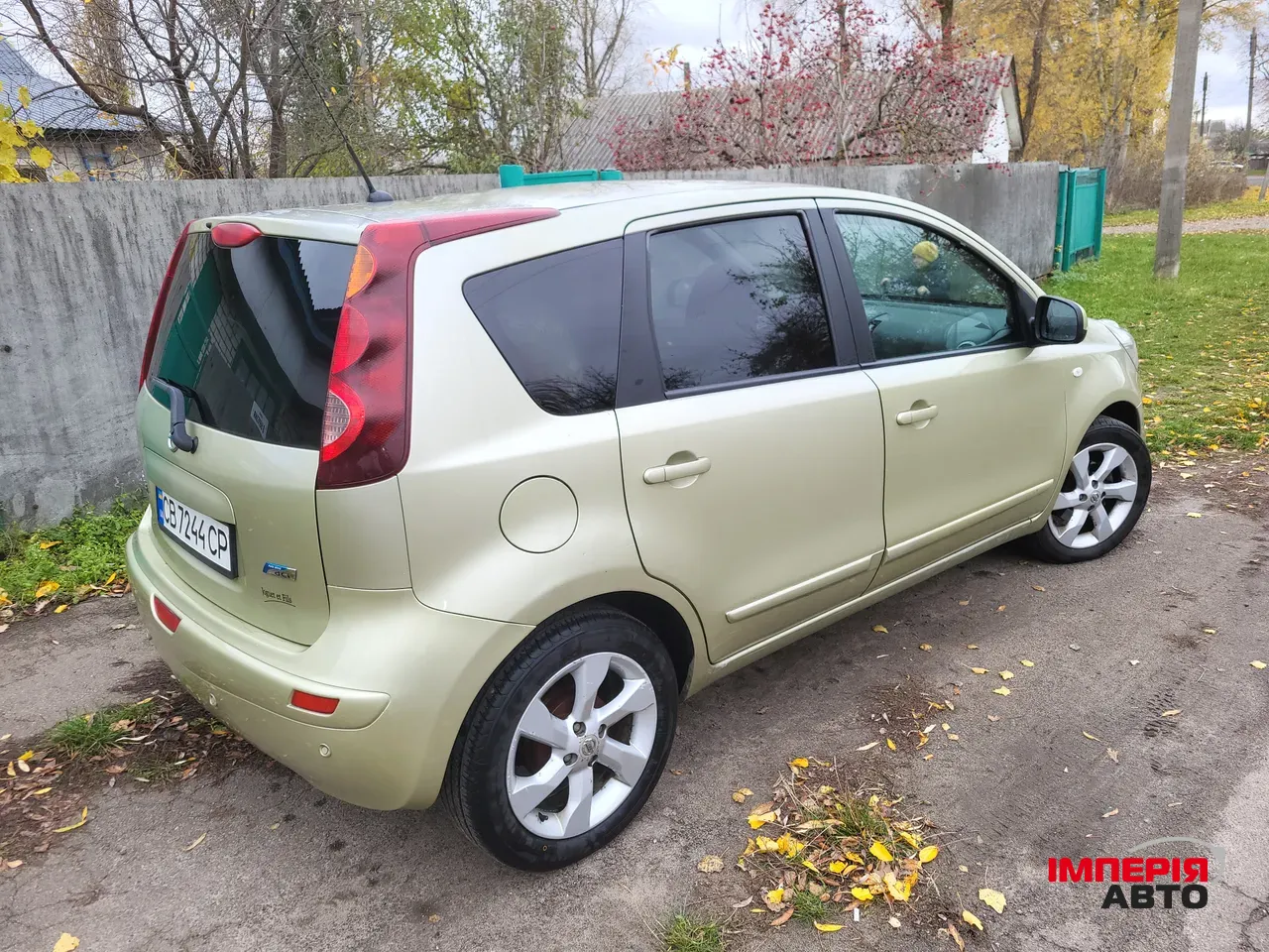 Nissan Note - фото 3