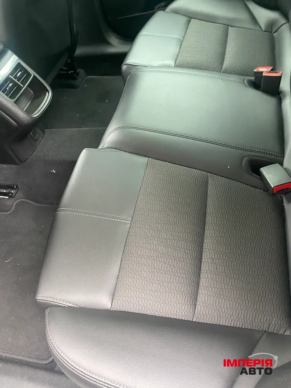 Chevrolet Impala - фото 11